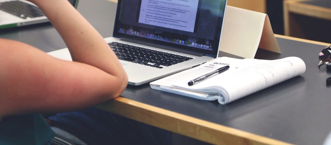 notes-macbook-study-conference-7102